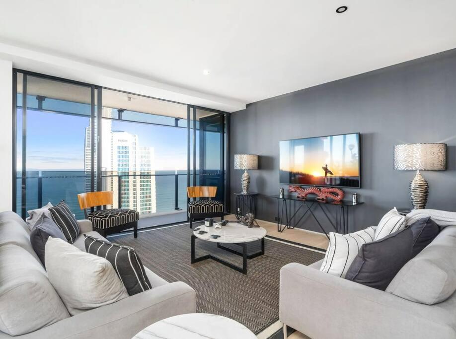 Exclusive Circle On Cavil Sub-Penthouse Luxury Apt - Hosted By Coastal Letting Gold Coast Dış mekan fotoğraf