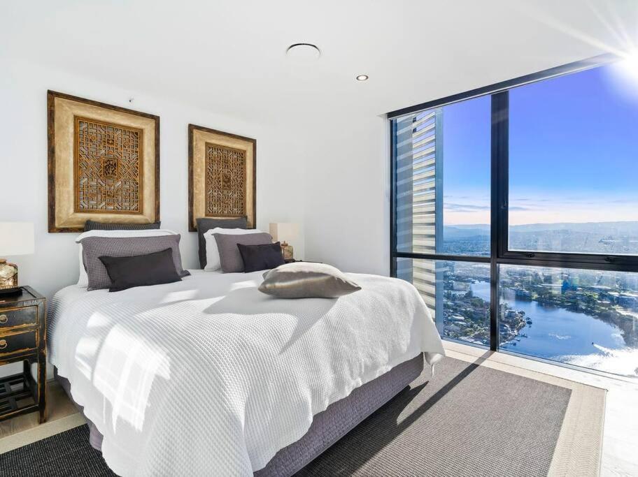 Exclusive Circle On Cavil Sub-Penthouse Luxury Apt - Hosted By Coastal Letting Gold Coast Dış mekan fotoğraf